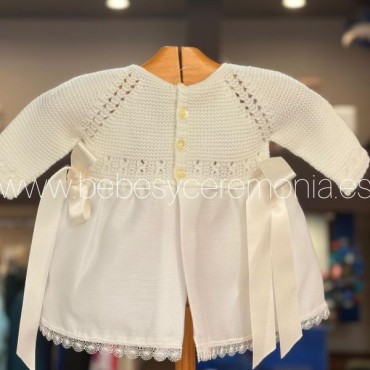 Vestido de bautizo punto