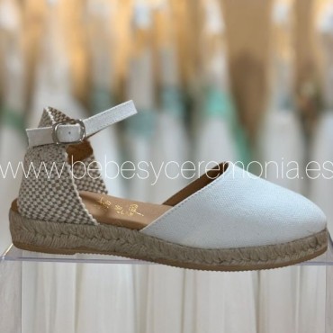 Esparteña Comunión y ceremonia